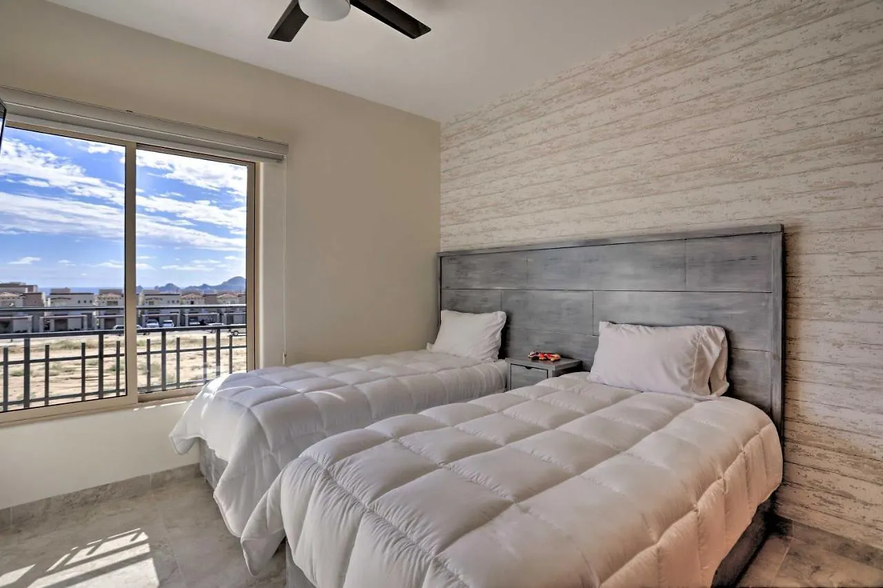 Luxe Cabo Casa With Own Rooftop Patio And Pool Access! Cabo San Lucas