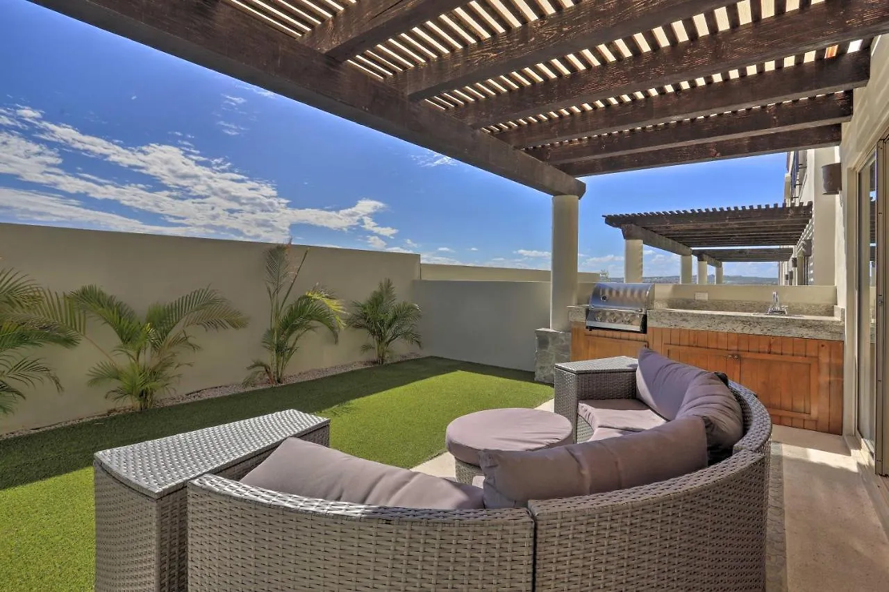 Luxe Cabo Casa With Own Rooftop Patio And Pool Access! Cabo San Lucas