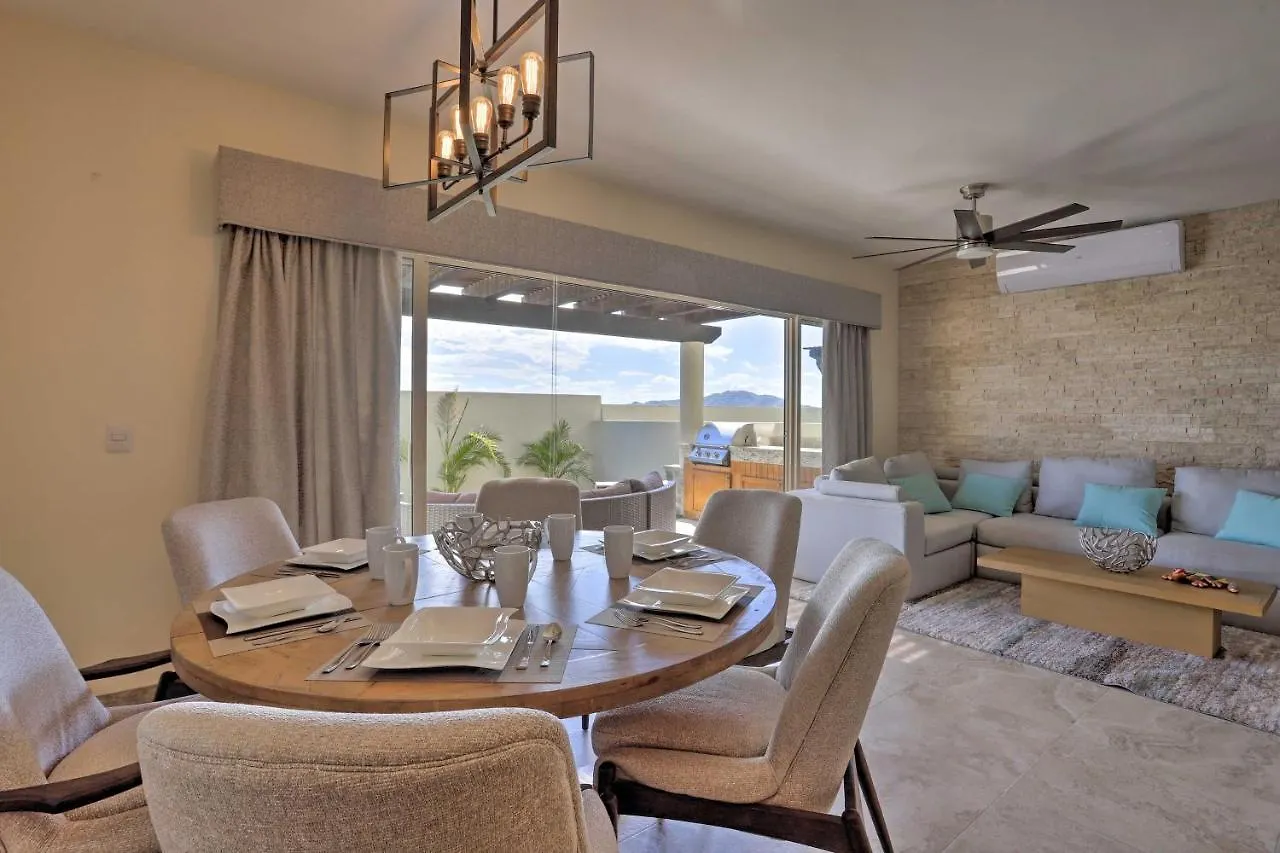 Luxe Cabo Casa With Own Rooftop Patio And Pool Access! Cabo San Lucas